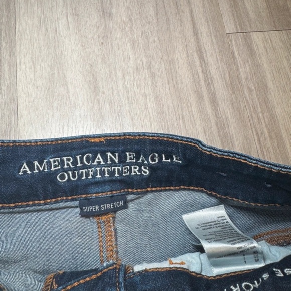 American Eagle Outfitters Dark Blue Jean Shorts - Picture 3 of 3